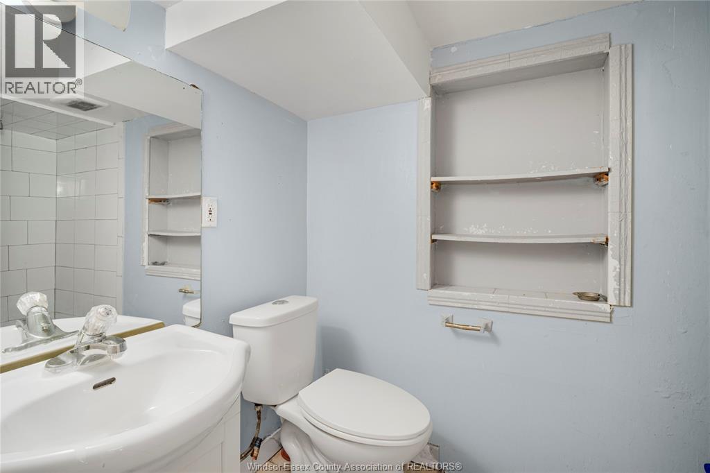 364 Partington Avenue, Windsor, Ontario N9B 2N5 - Photo 24 - 25024843