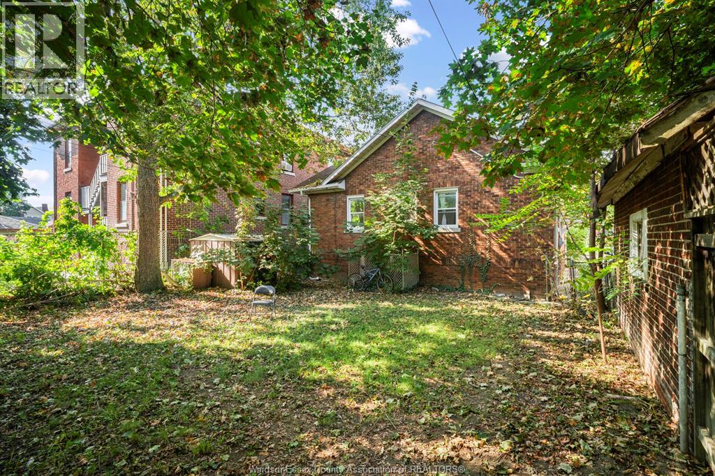 364 Partington Avenue, Windsor, Ontario N9B 2N5 - Photo 26 - 25024843