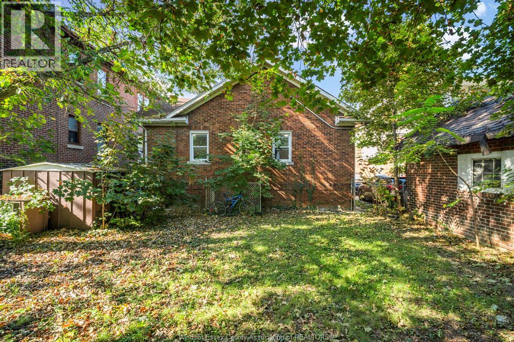 364 Partington Avenue, Windsor, Ontario N9B 2N5 - Photo 27 - 25024843