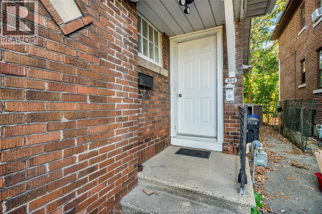 364 Partington Avenue, Windsor, Ontario N9B 2N5 - Photo 6 - 25024843