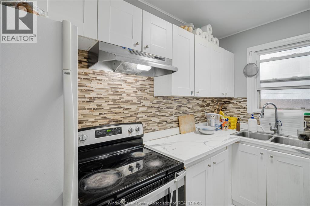364 Partington Avenue, Windsor, Ontario N9B 2N5 - Photo 8 - 25024843