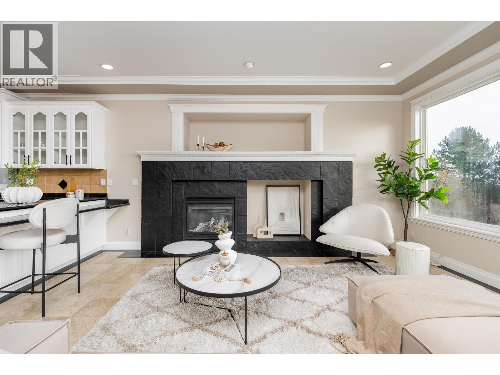 3126 Silverthrone Drive, Coquitlam, British Columbia  V3E 3B1 - Photo 9 - R3053645