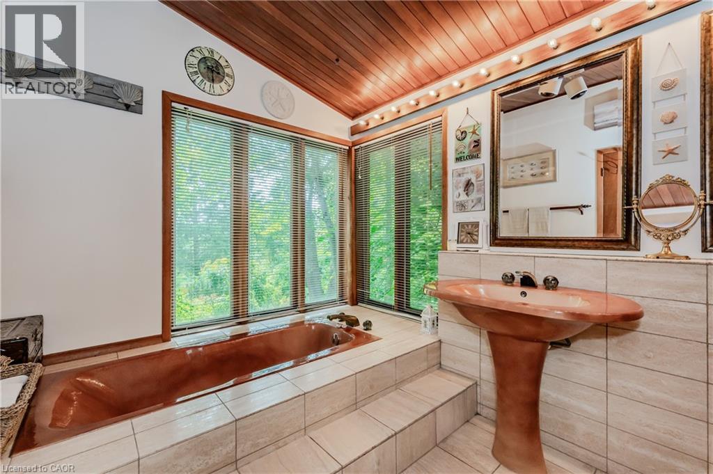 111 Grandview Drive, Conestogo, Ontario  N0B 1N0 - Photo 19 - 40774866