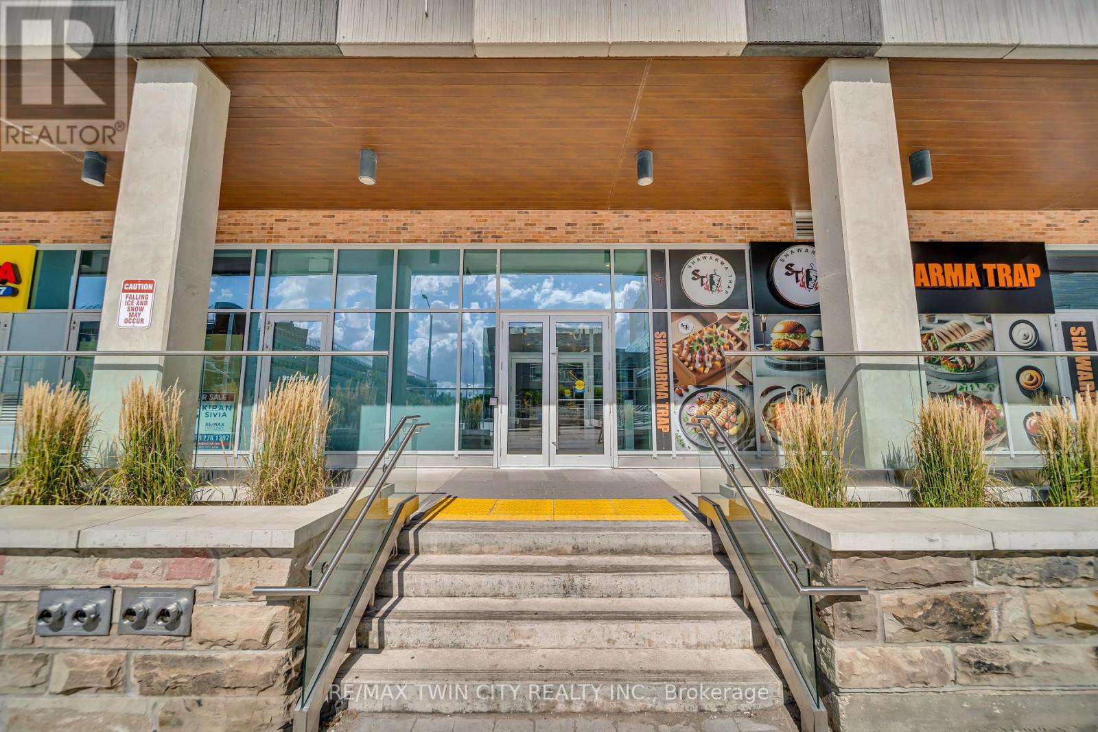 2404 - 60 FREDERICK STREET, Kitchener, Ontario