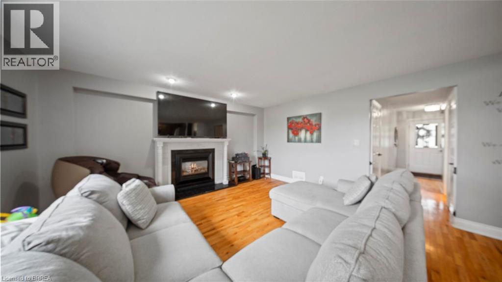 27 Gillin Road, Brantford, Ontario  N3P 1T6 - Photo 10 - 40774983