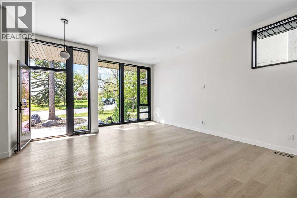 3c Willow Crescent Sw, Calgary, Alberta  T3C 3B8 - Photo 3 - A2260893