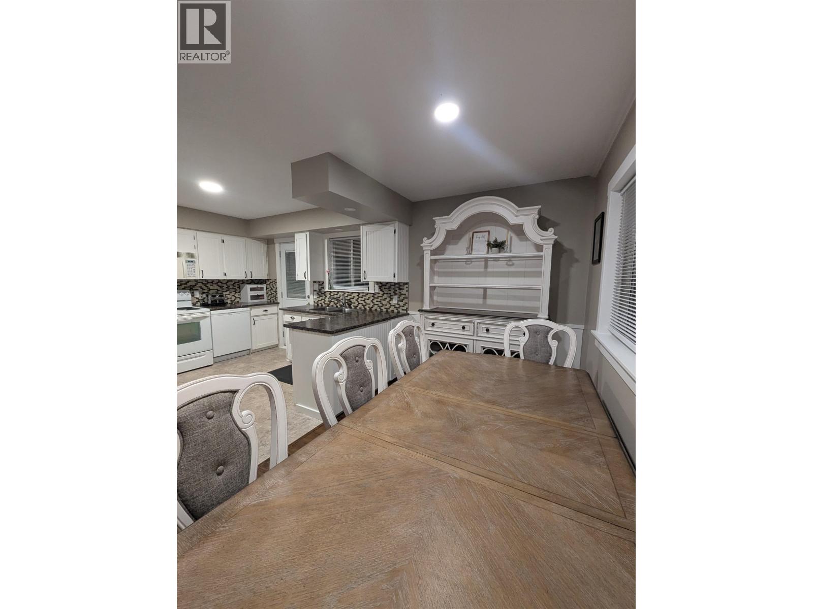 5665 Horse Lake Road, 100 Mile House, British Columbia  V0K 2E1 - Photo 23 - R3051156