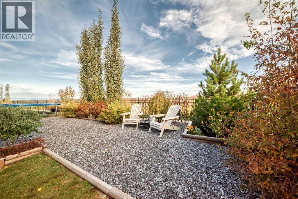 204 Sunrise Common, Cochrane, Alberta  T4C 2R9 - Photo 45 - A2260174