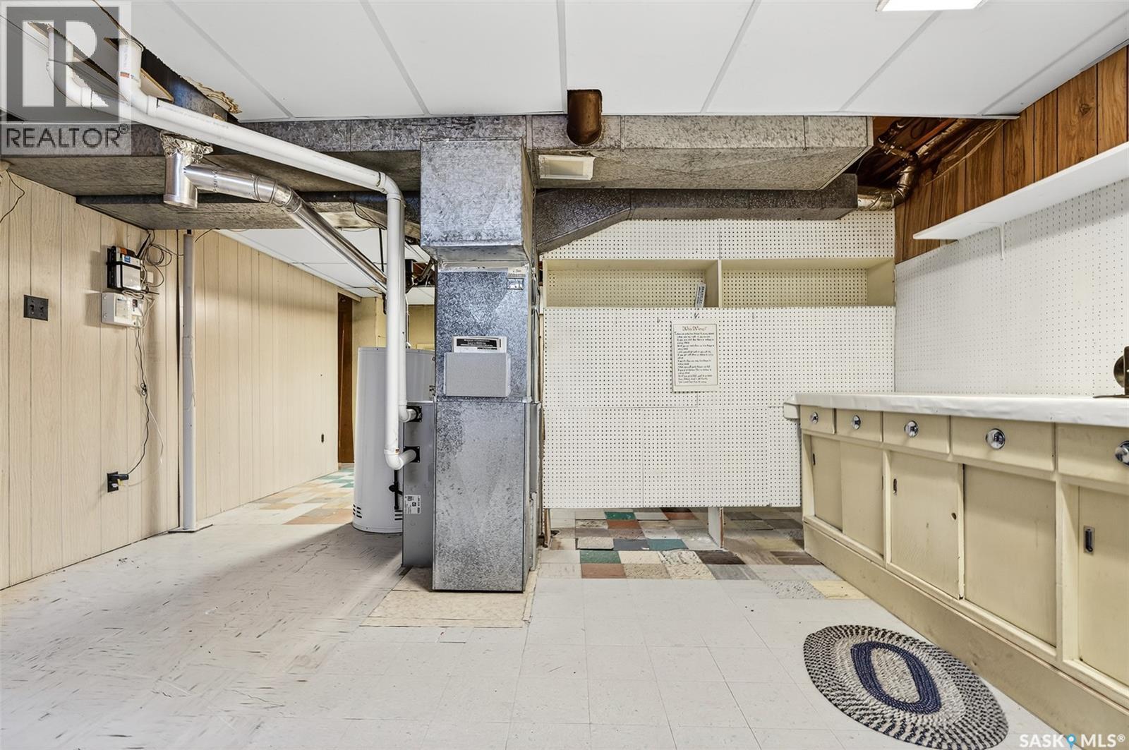 1113 Vaughan Street, Moose Jaw, Saskatchewan  S6H 5P3 - Photo 36 - SK019627