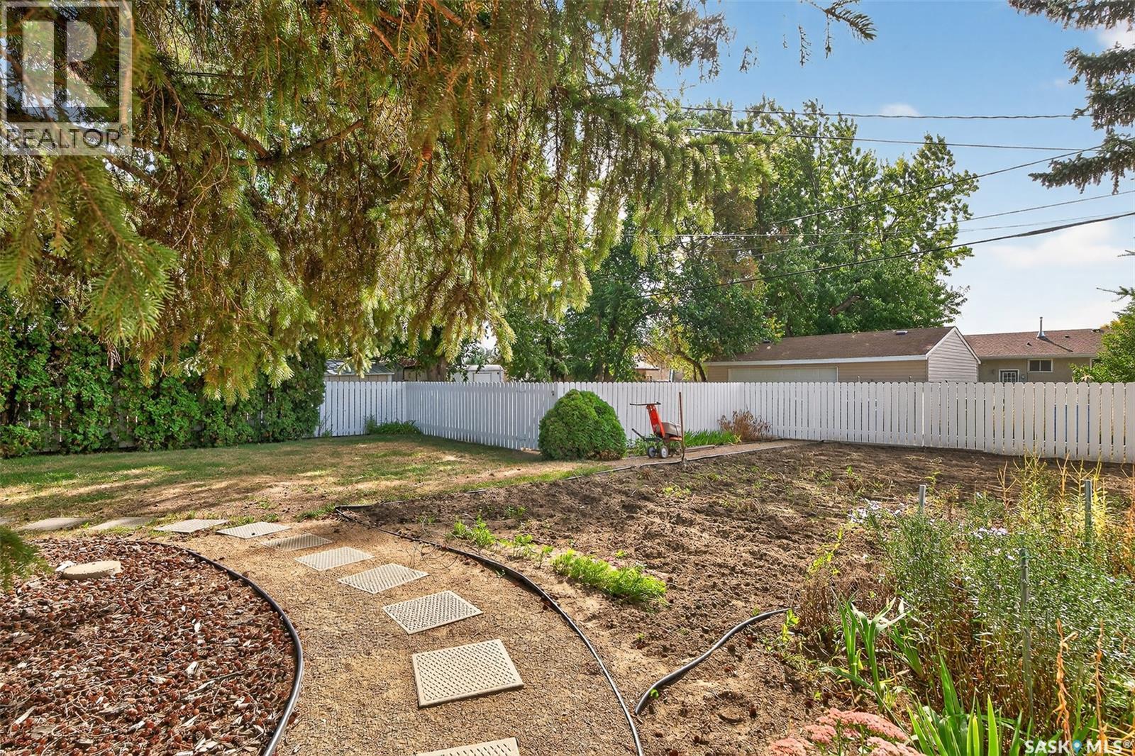 1113 Vaughan Street, Moose Jaw, Saskatchewan  S6H 5P3 - Photo 48 - SK019627
