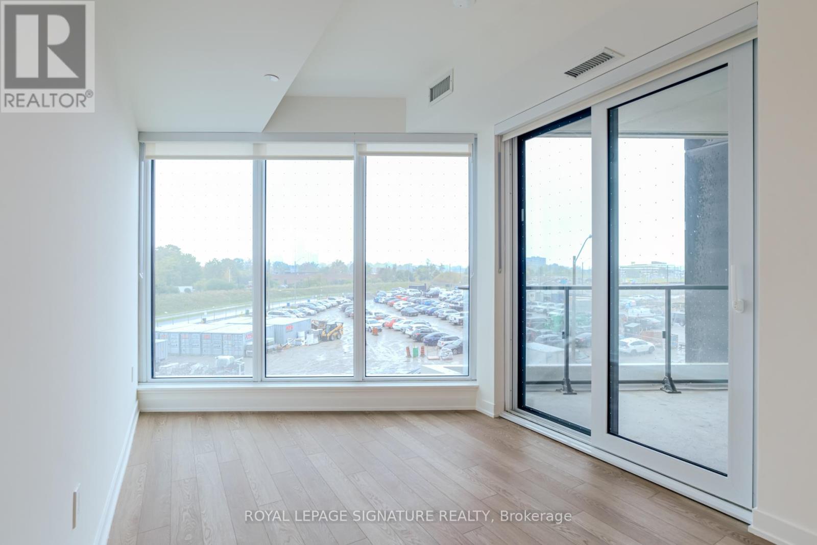 317 - 1 Kyle Lowry Road, Toronto, Ontario  M3C 0S6 - Photo 8 - C12435347