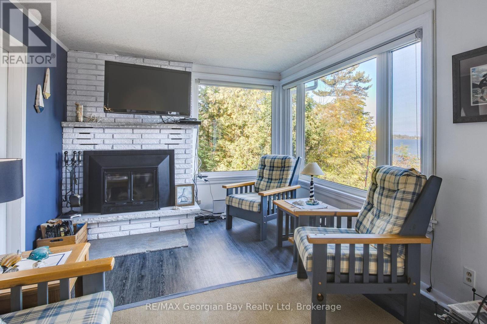 134 Forest Harbour Parkway, Tay, Ontario  L0K 2C0 - Photo 10 - S12435404