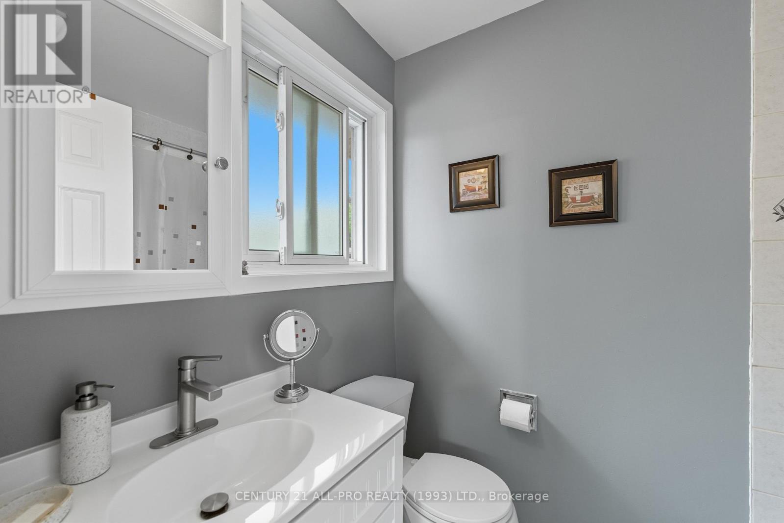 895 Exeter Street, Oshawa, Ontario  L1G 6R9 - Photo 20 - E12435446