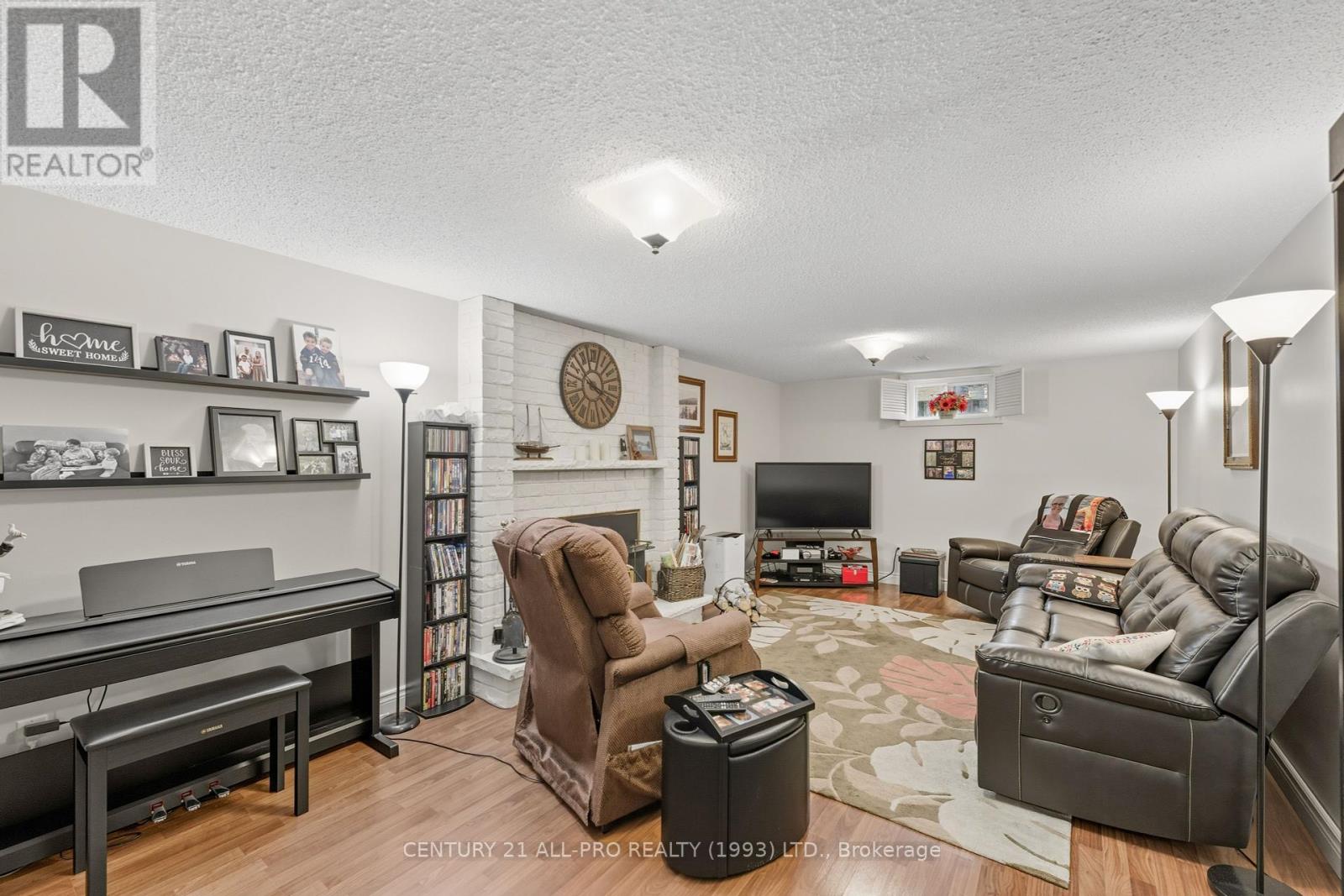 895 Exeter Street, Oshawa, Ontario  L1G 6R9 - Photo 29 - E12435446