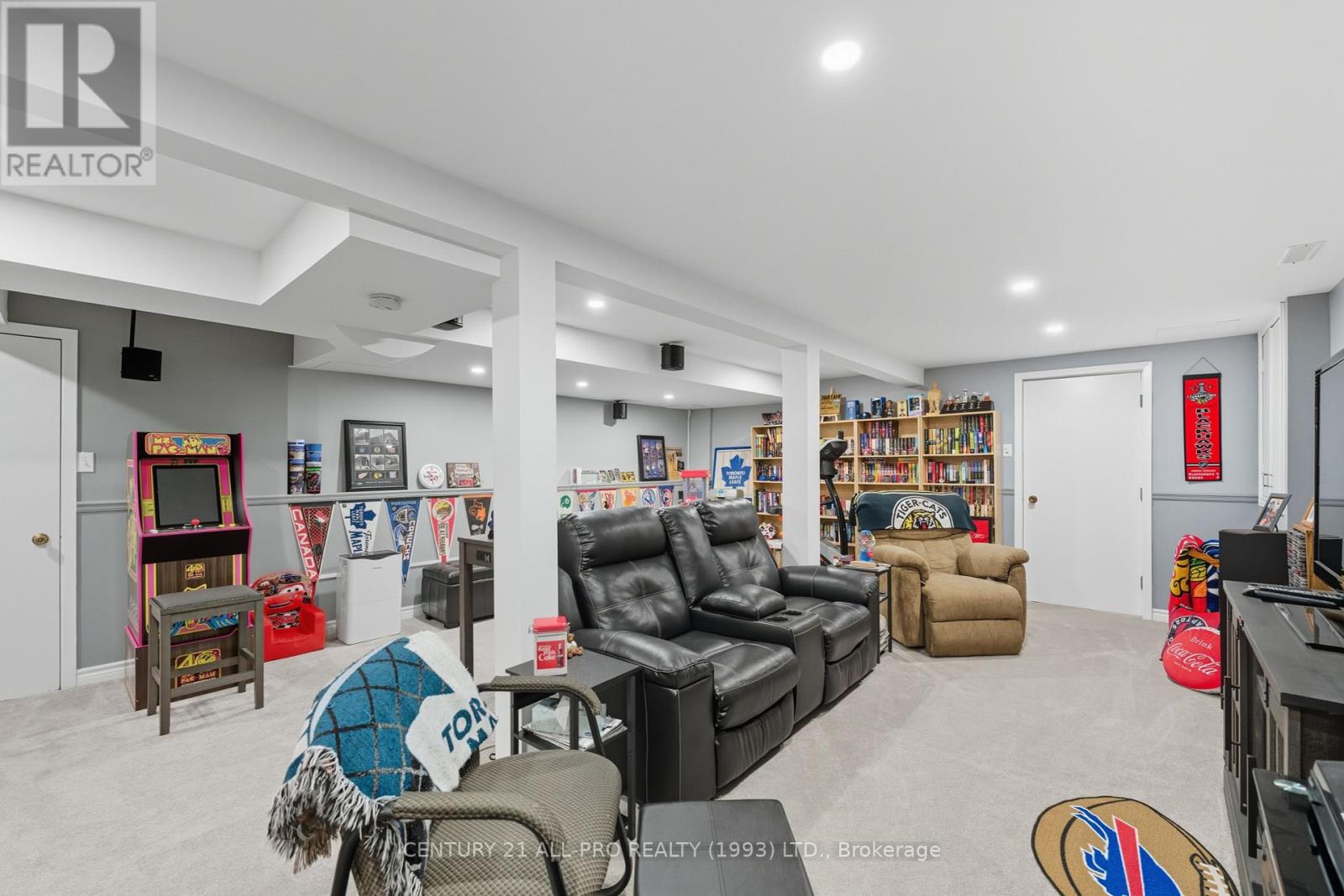 895 Exeter Street, Oshawa, Ontario  L1G 6R9 - Photo 33 - E12435446