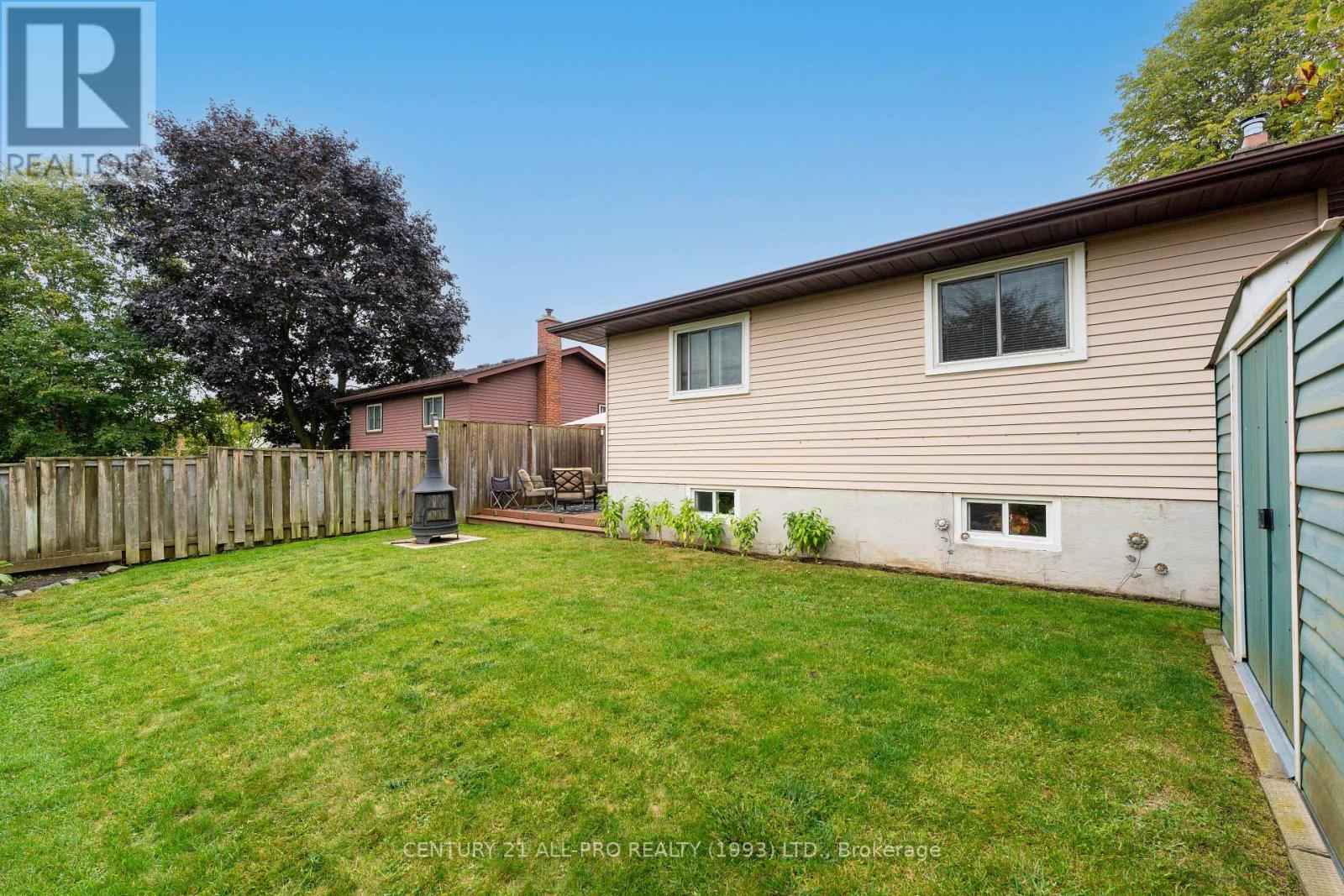 895 Exeter Street, Oshawa, Ontario  L1G 6R9 - Photo 36 - E12435446