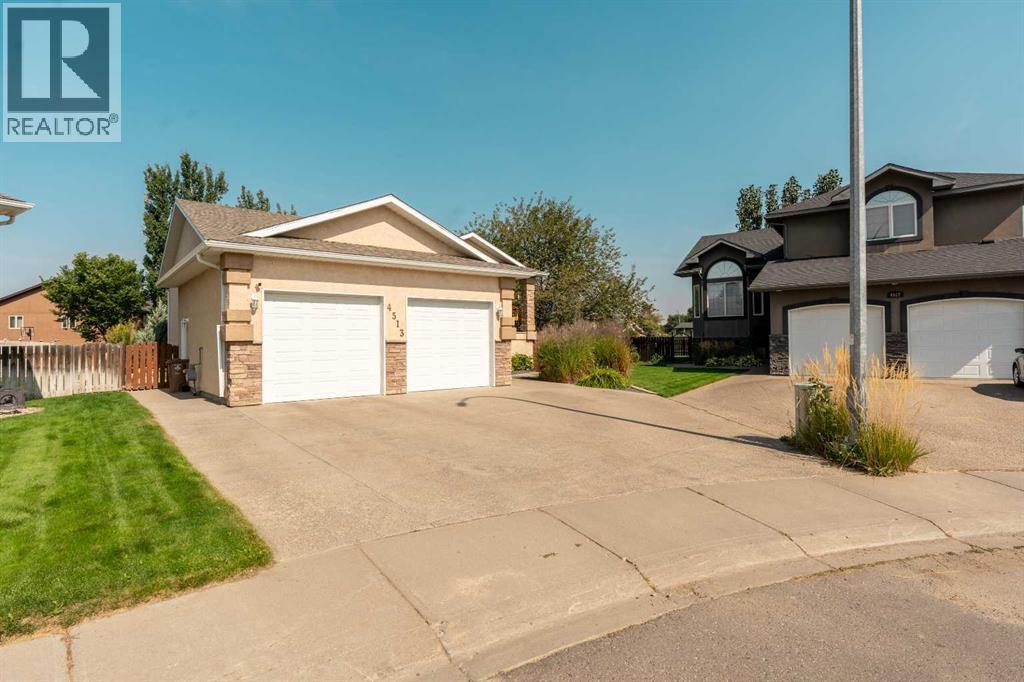 Lorem Ipsum Do, Taber, Alberta  t1g  - Photo 2 - DEMO28857858