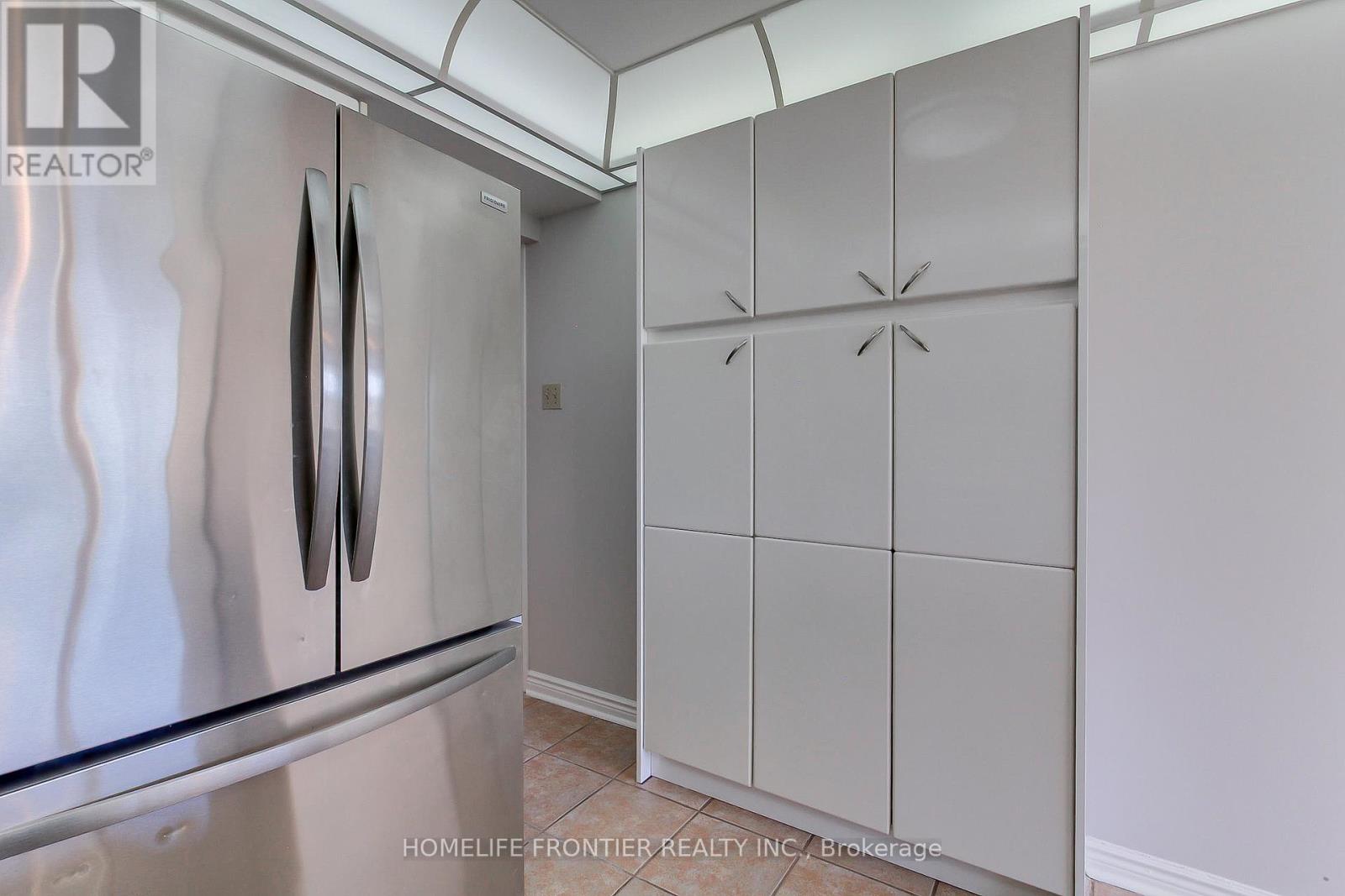411 - 7300 Yonge Street, Vaughan, Ontario  L4J 7Y5 - Photo 20 - N12435351