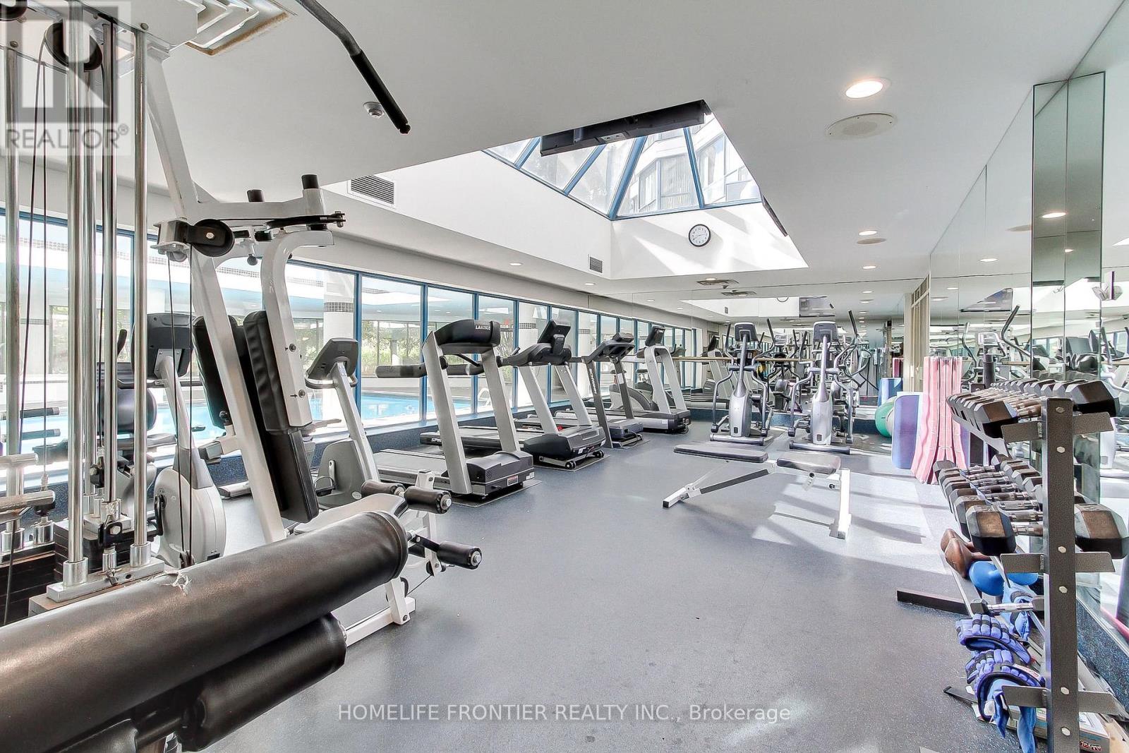 411 - 7300 Yonge Street, Vaughan, Ontario  L4J 7Y5 - Photo 43 - N12435351