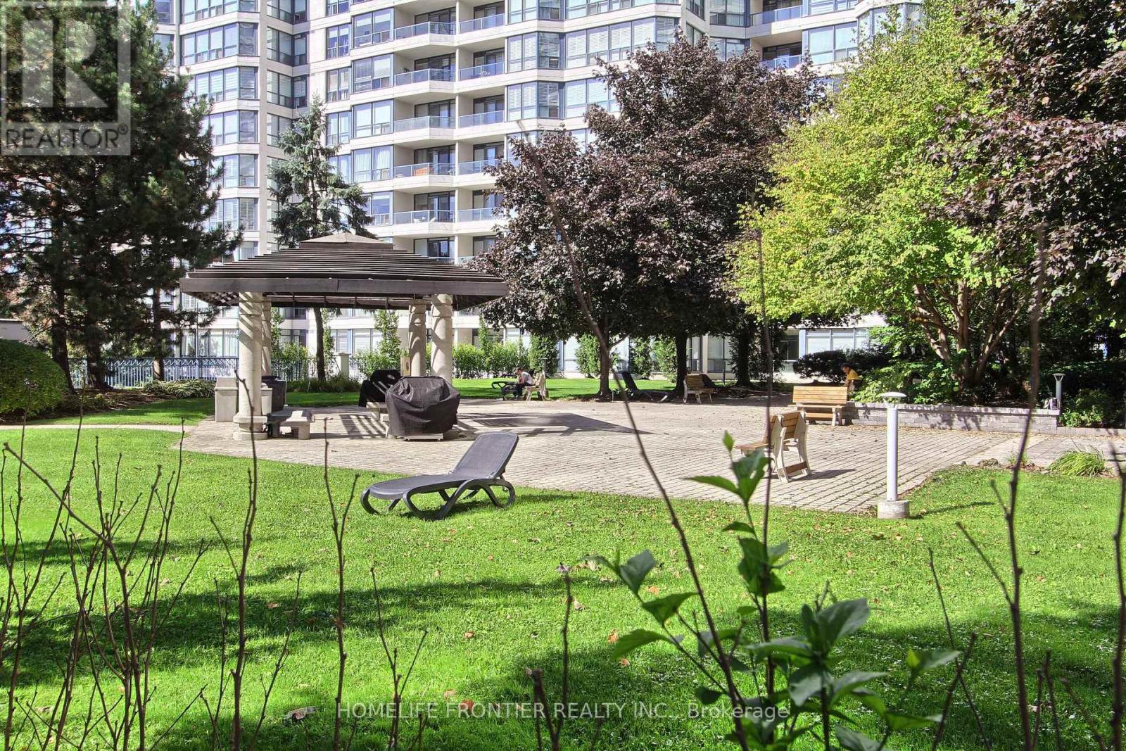 411 - 7300 Yonge Street, Vaughan, Ontario  L4J 7Y5 - Photo 44 - N12435351