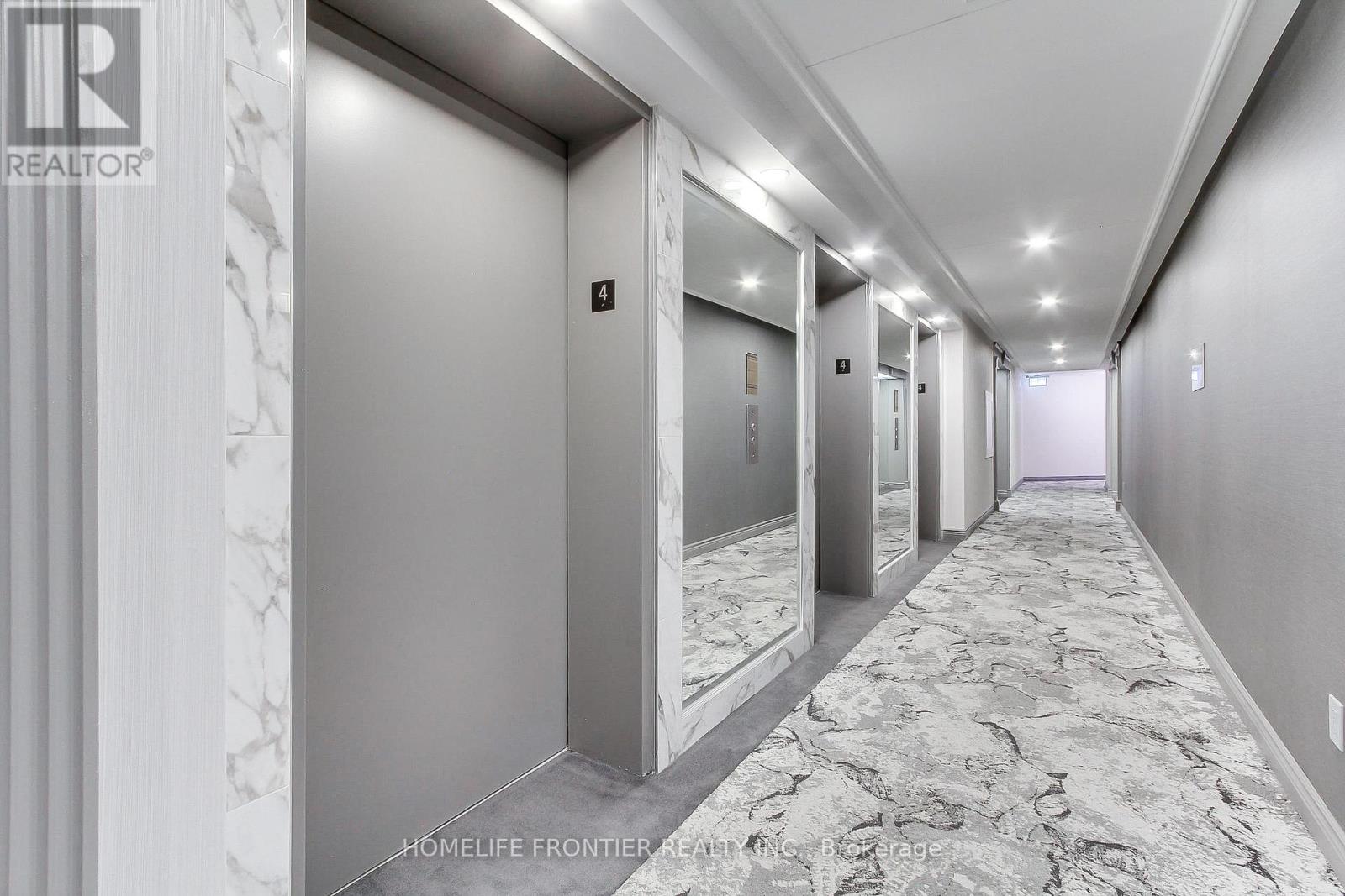 411 - 7300 Yonge Street, Vaughan, Ontario  L4J 7Y5 - Photo 5 - N12435351