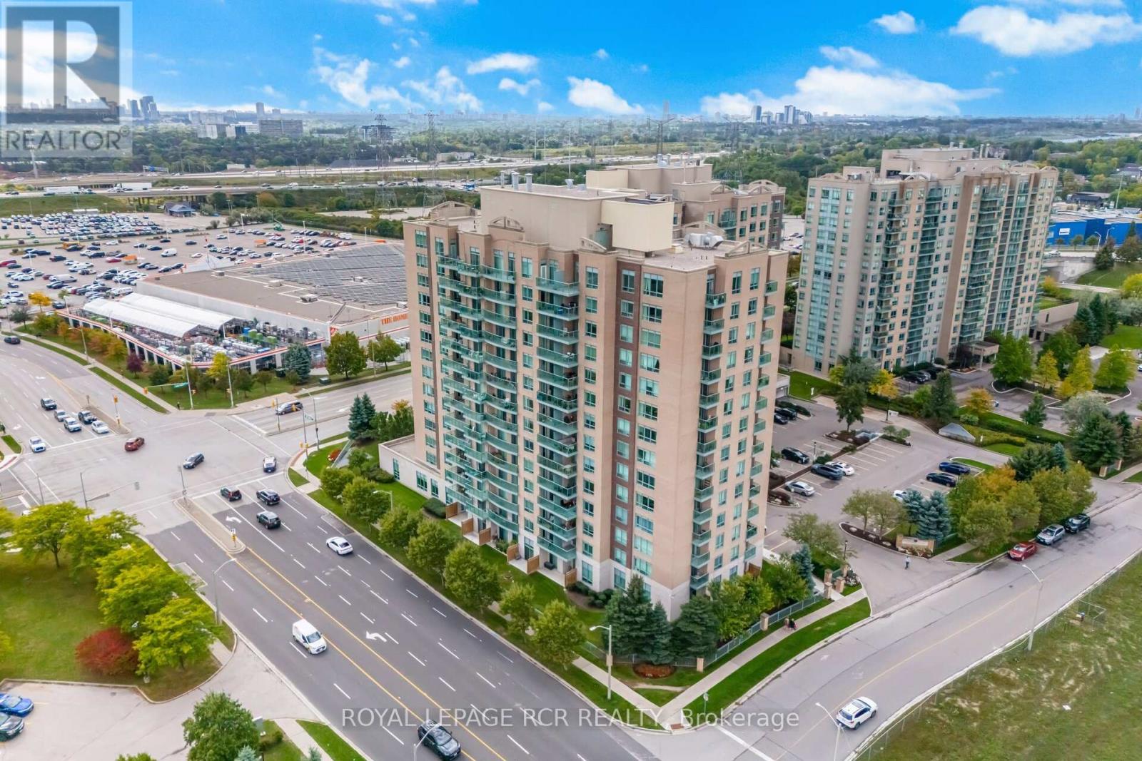 301 - 11 Oneida Crescent, Richmond Hill, Ontario  L4B 0A1 - Photo 28 - N12435361