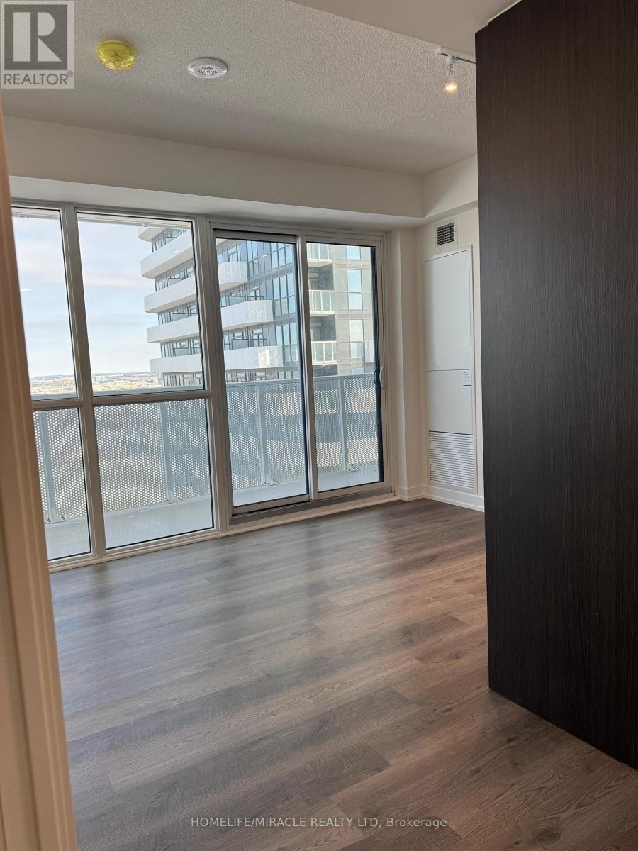 3612 - 195 Commerce Street, Vaughan, Ontario  L4K 5Z7 - Photo 2 - N12435373