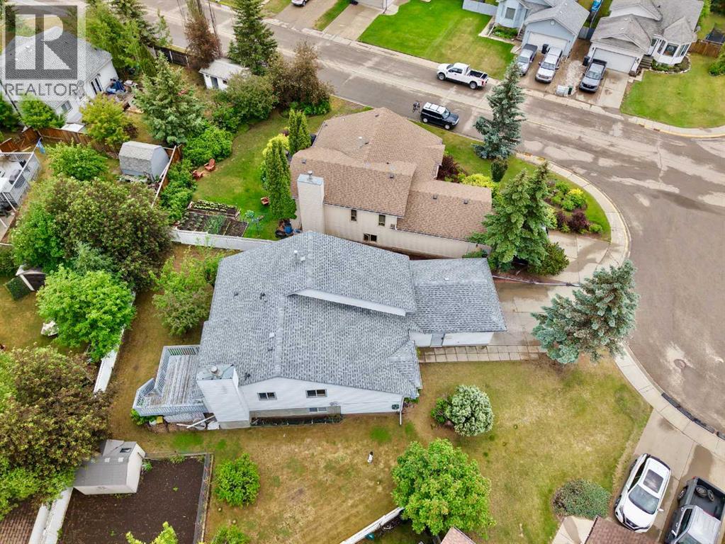 Property at 8106 105 Avenue image 4