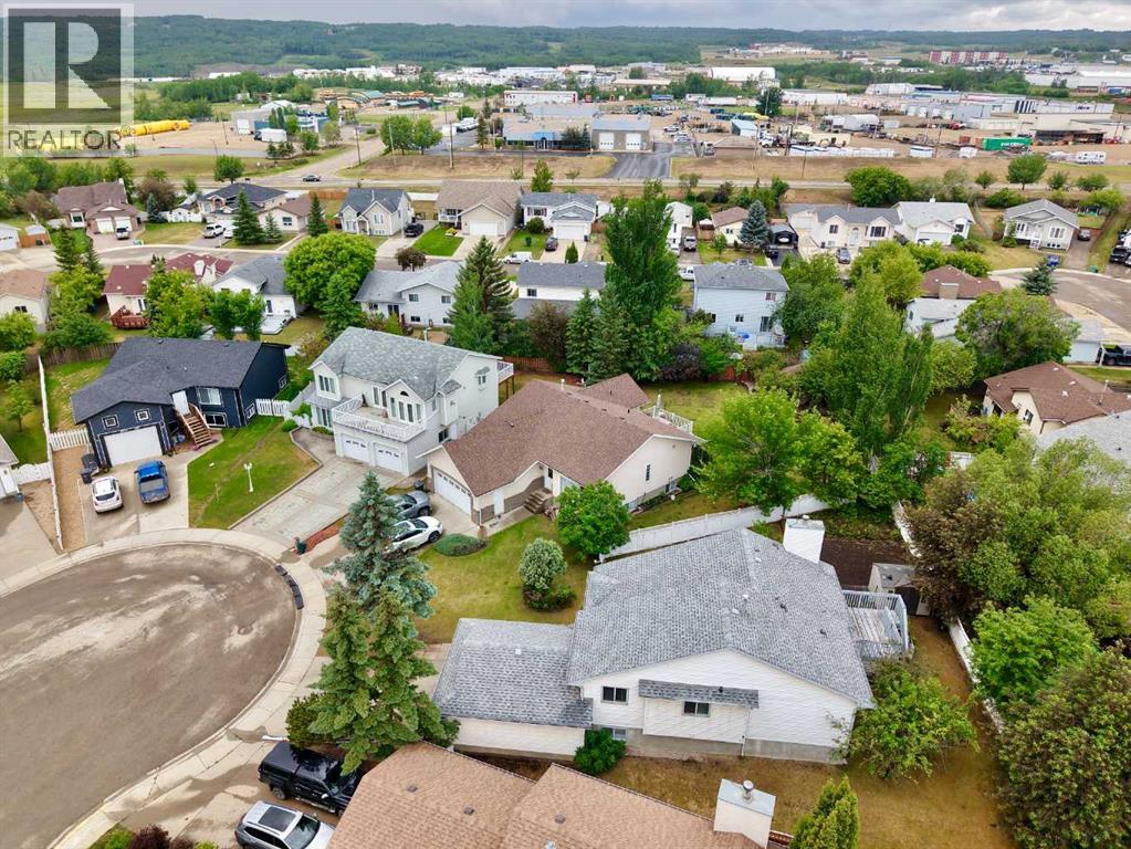 Property at 8106 105 Avenue image 3