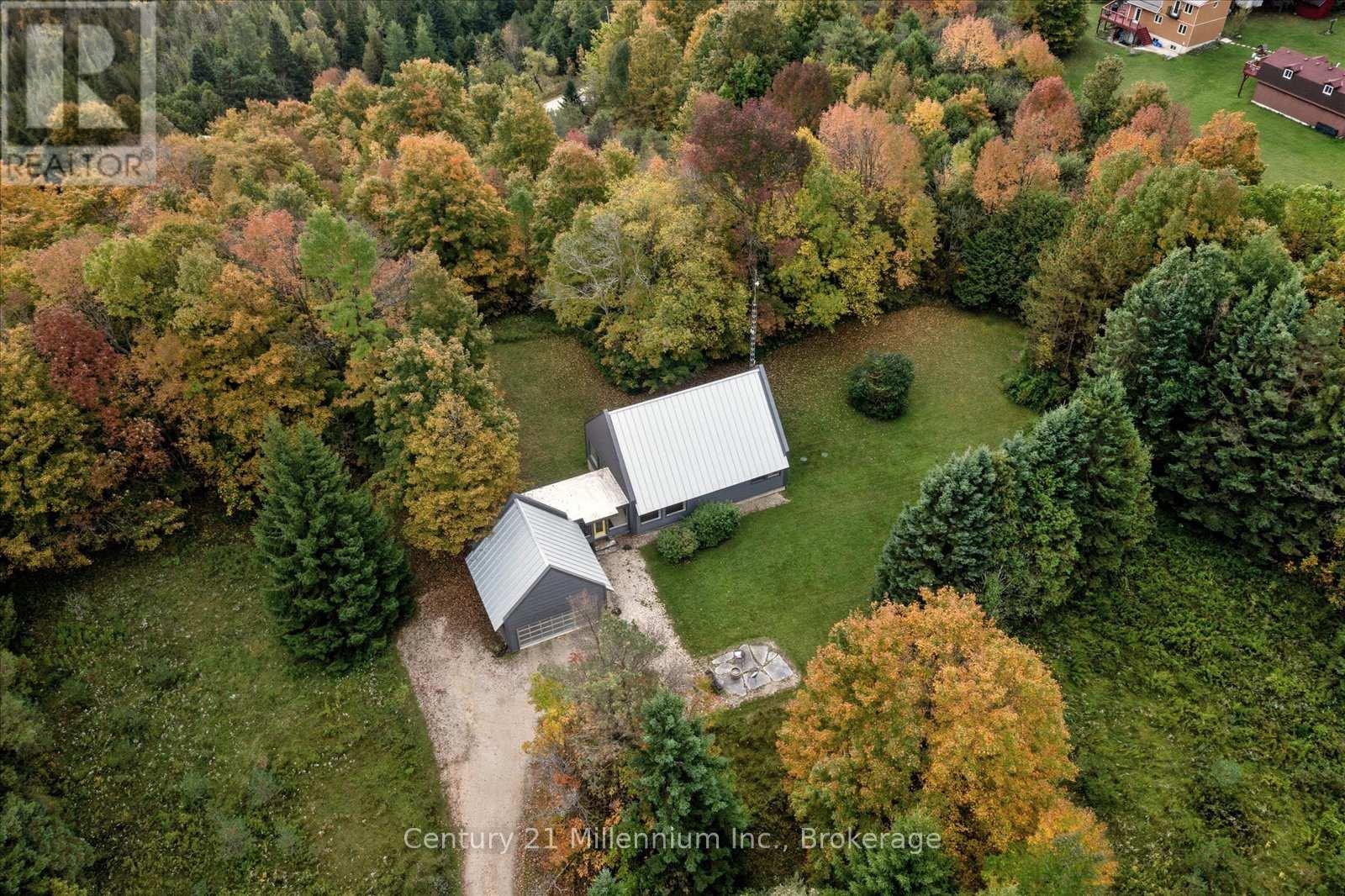 360592 Road 160 Road, Grey Highlands, Ontario  N0C 1E0 - Photo 2 - X12435400