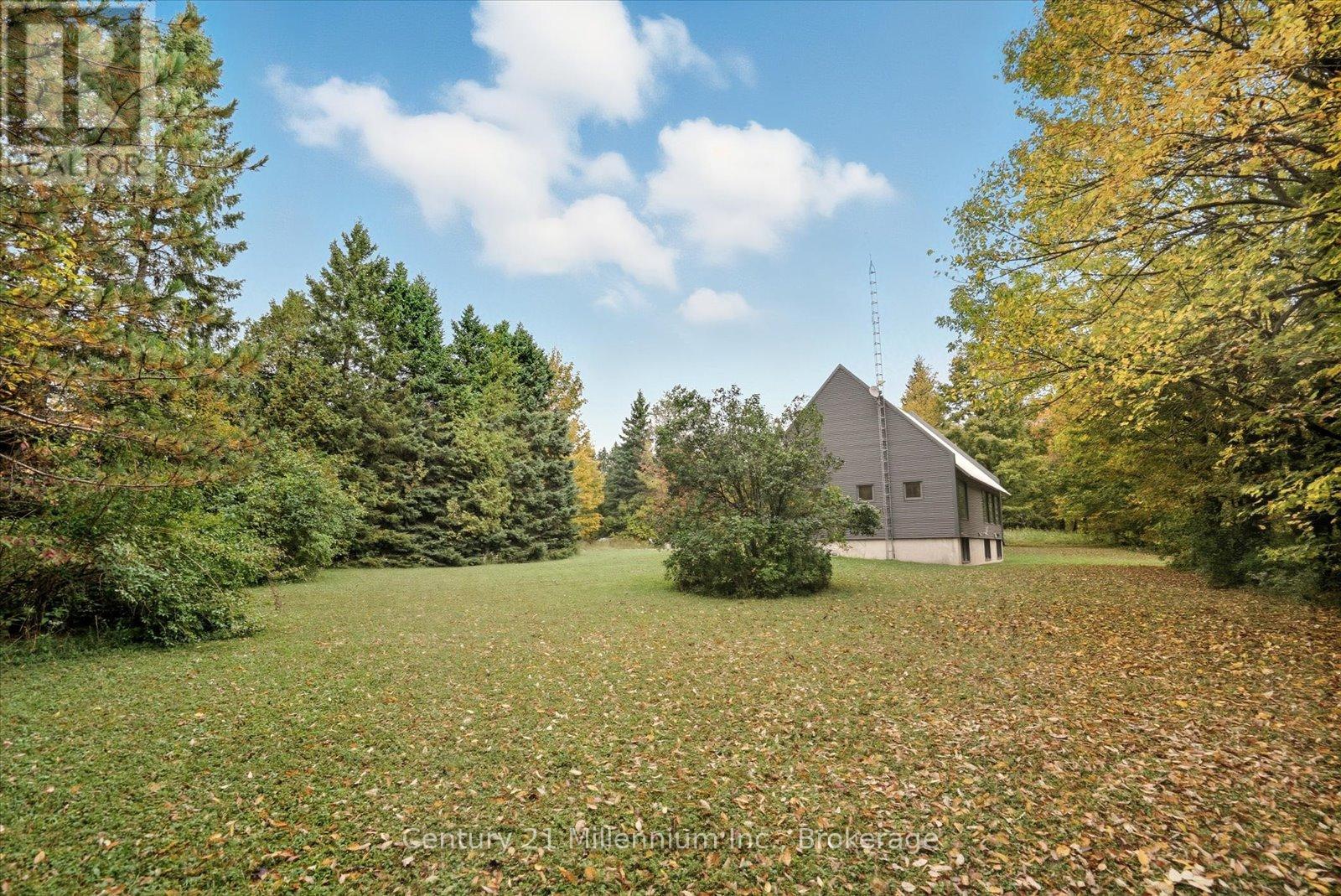 360592 Road 160 Road, Grey Highlands, Ontario  N0C 1E0 - Photo 36 - X12435400