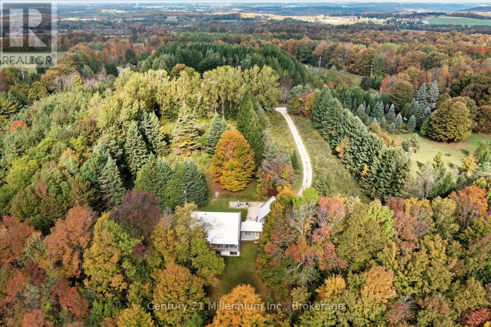 360592 Road 160 Road, Grey Highlands, Ontario  N0C 1E0 - Photo 45 - X12435400