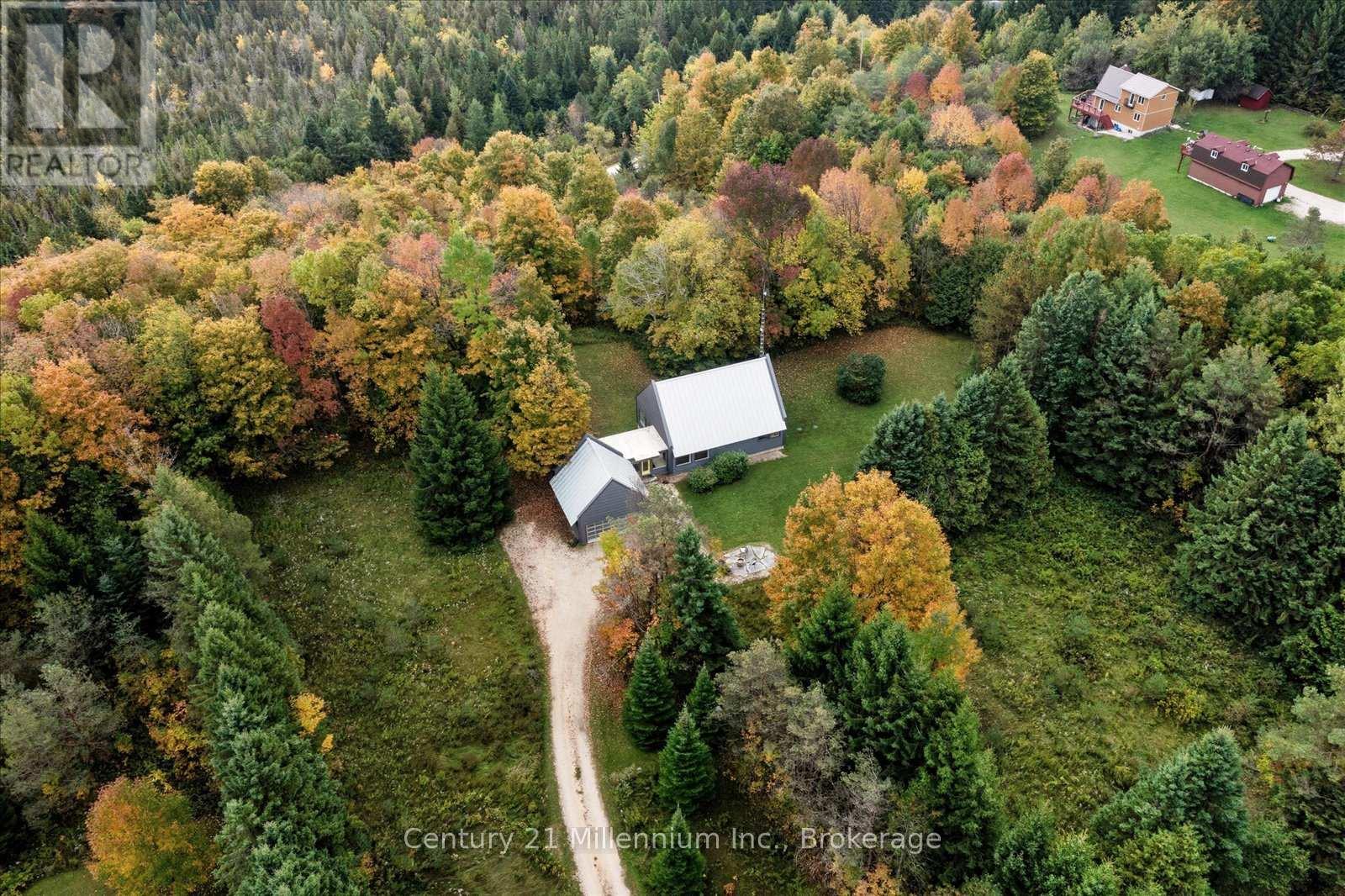 360592 Road 160 Road, Grey Highlands, Ontario  N0C 1E0 - Photo 47 - X12435400