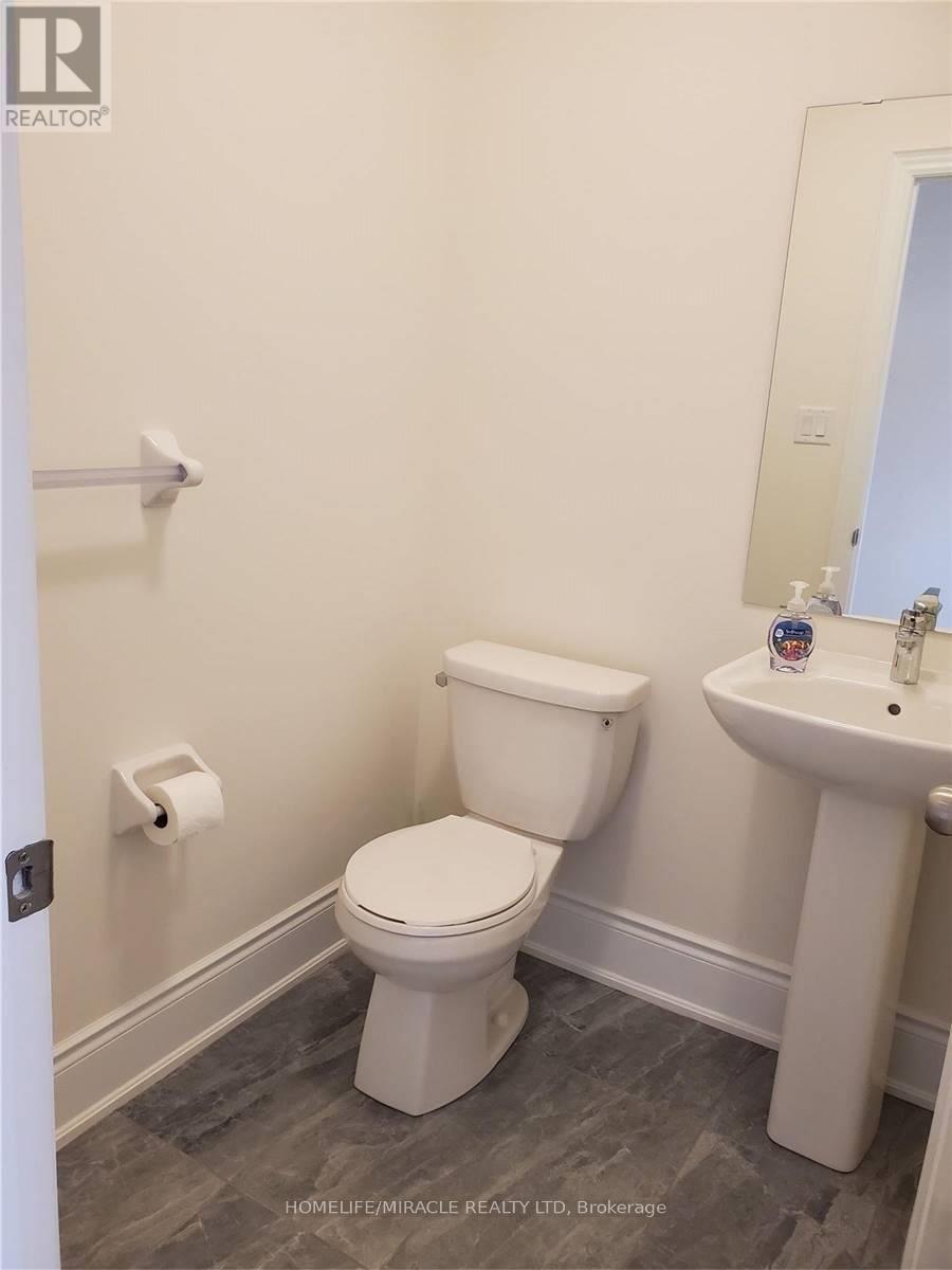 (Upper) - 19 Cobriza Crescent, Brampton, Ontario  L7A 5A6 - Photo 10 - W12358019