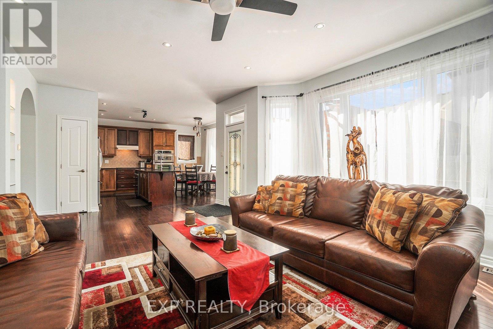 2624 Watermusic Bay, Ottawa, Ontario  K2J 0T7 - Photo 10 - X12435389