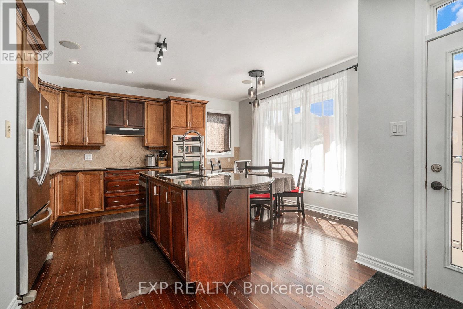 2624 Watermusic Bay, Ottawa, Ontario  K2J 0T7 - Photo 12 - X12435389