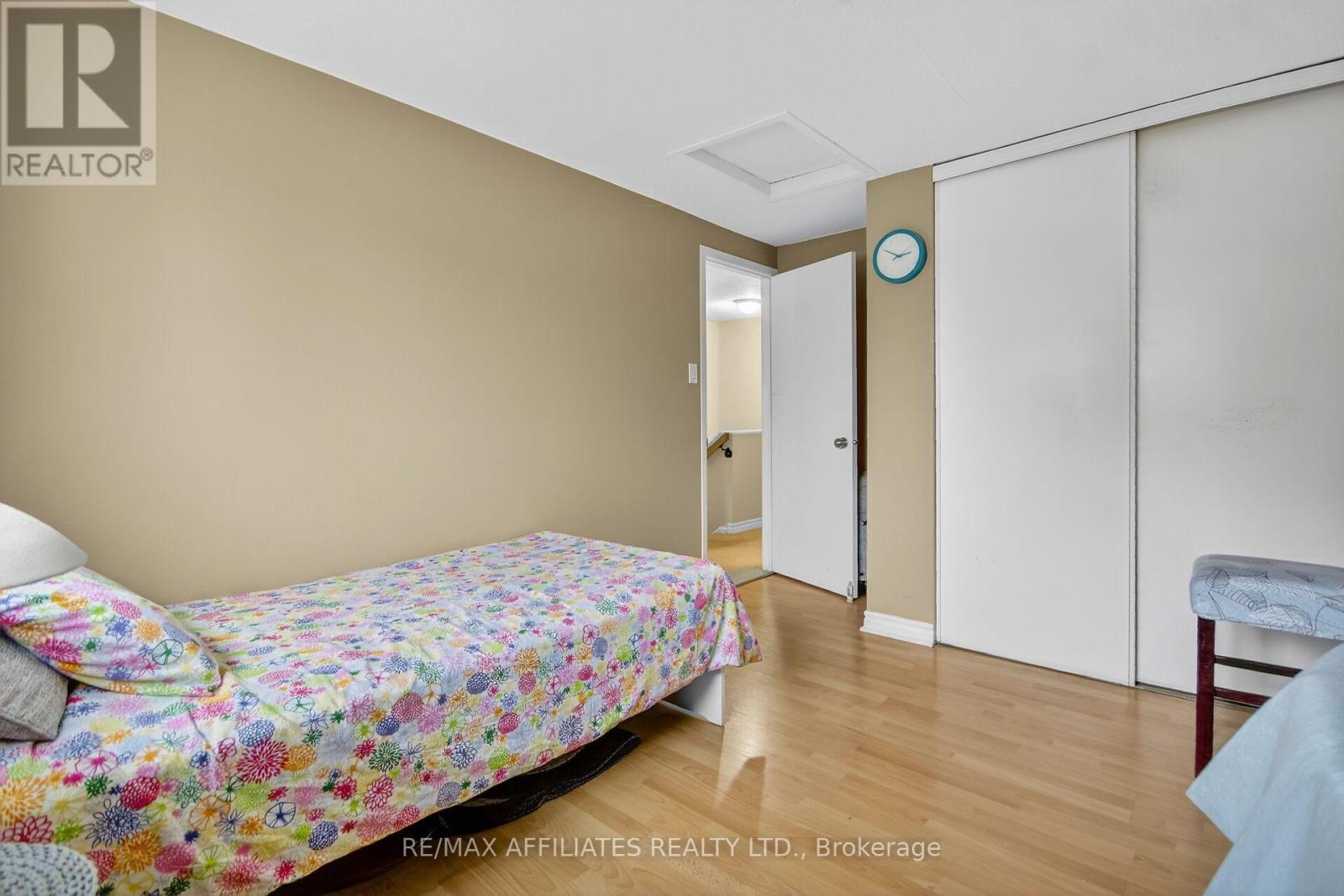 17 - 73 Clarkson Crescent, Ottawa, Ontario  K2L 3C9 - Photo 12 - X12435414