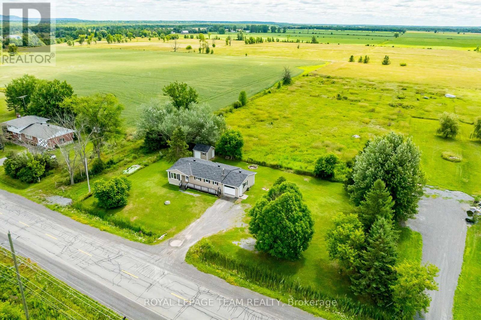 1234 Kinburn Side Road, Ottawa, Ontario  K0A 3M0 - Photo 43 - X12435423