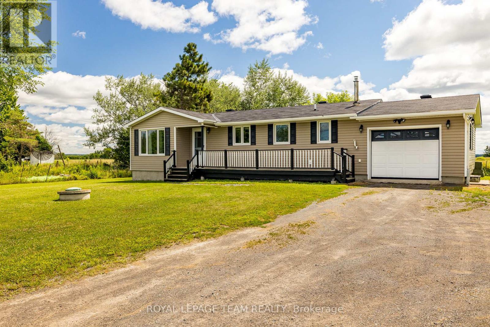1234 Kinburn Side Road, Ottawa, Ontario  K0A 3M0 - Photo 6 - X12435423