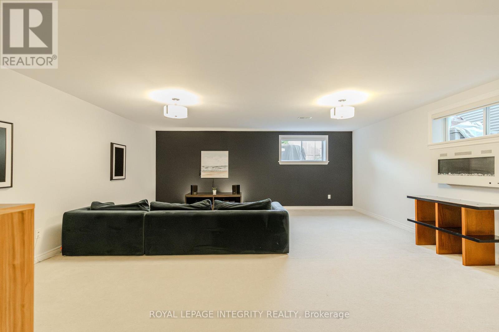 206 Ancaster Avenue, Ottawa, Ontario  K2B 5B3 - Photo 23 - X12435437