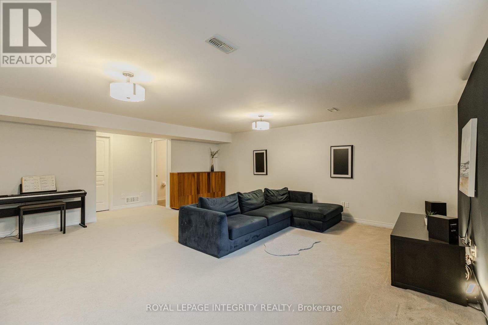 206 Ancaster Avenue, Ottawa, Ontario  K2B 5B3 - Photo 25 - X12435437