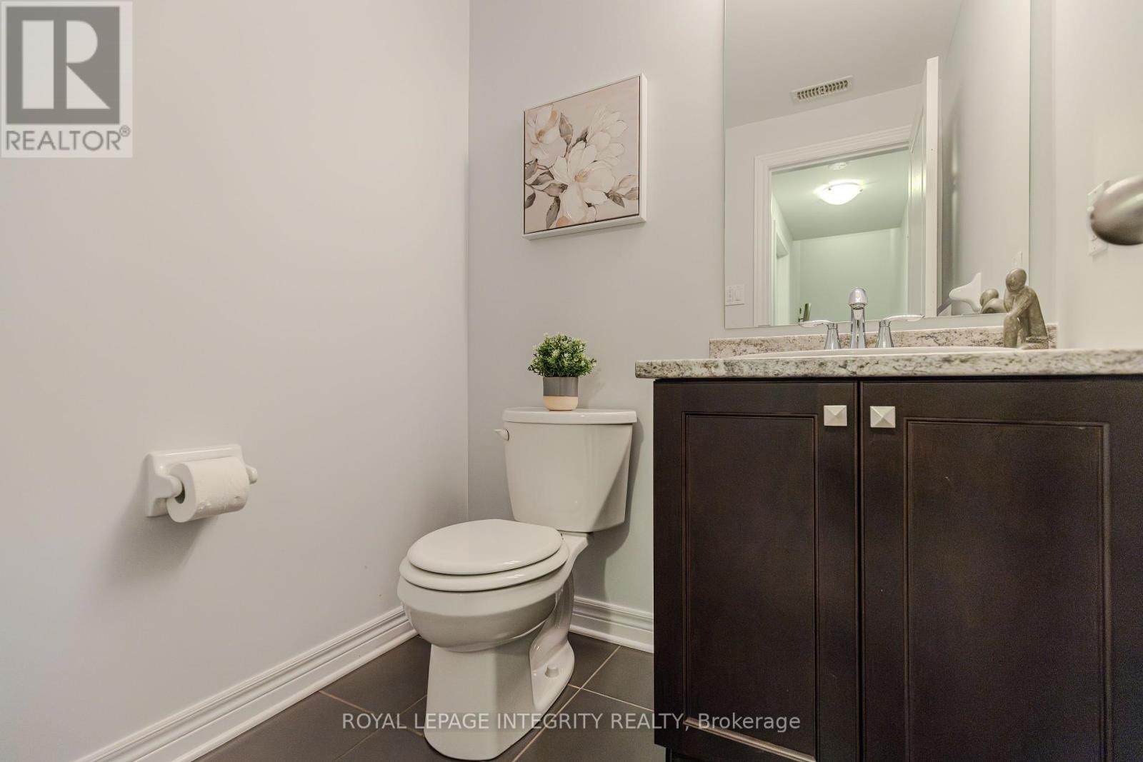 206 Ancaster Avenue, Ottawa, Ontario  K2B 5B3 - Photo 26 - X12435437