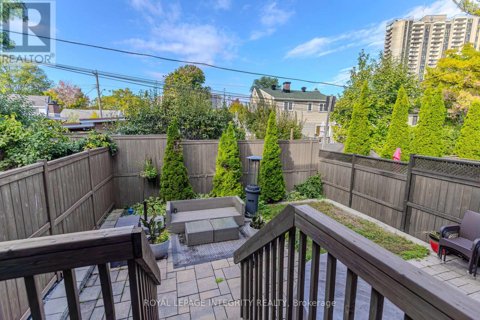 206 Ancaster Avenue, Ottawa, Ontario  K2B 5B3 - Photo 27 - X12435437