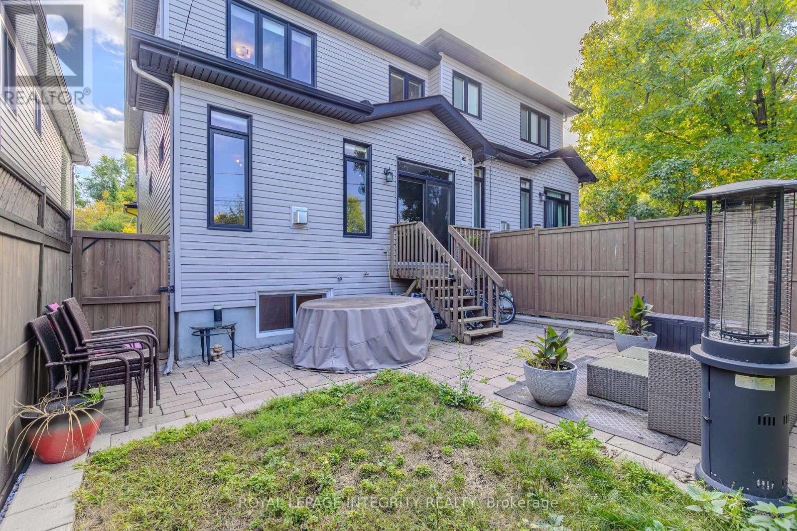 206 Ancaster Avenue, Ottawa, Ontario  K2B 5B3 - Photo 28 - X12435437
