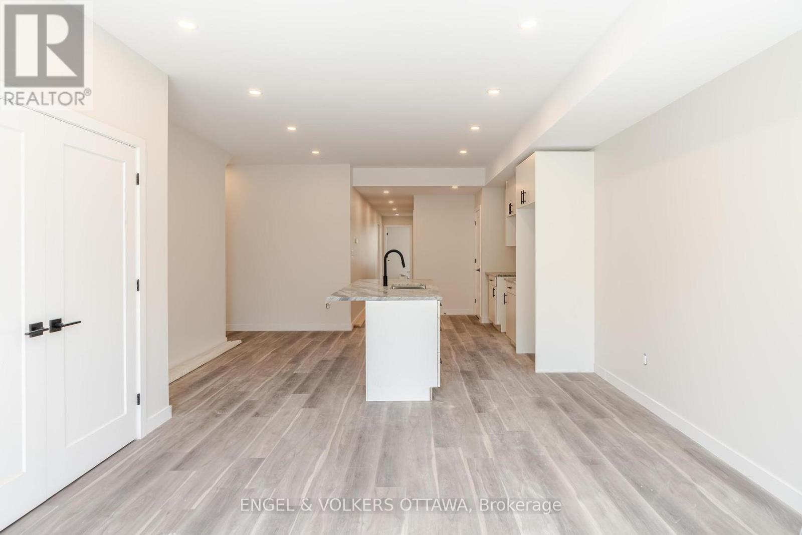 C - 195 Hopewell Avenue, Ottawa, Ontario  K1S 2Z4 - Photo 8 - X12435466