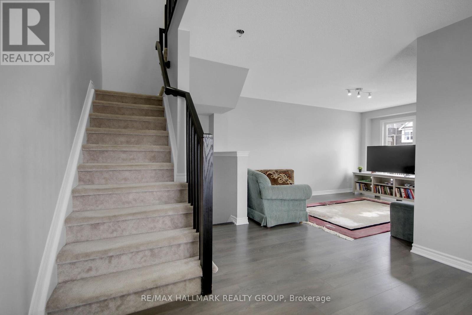 41 Maroma Street, Ottawa, Ontario  K4A 1A3 - Photo 35 - X12435477