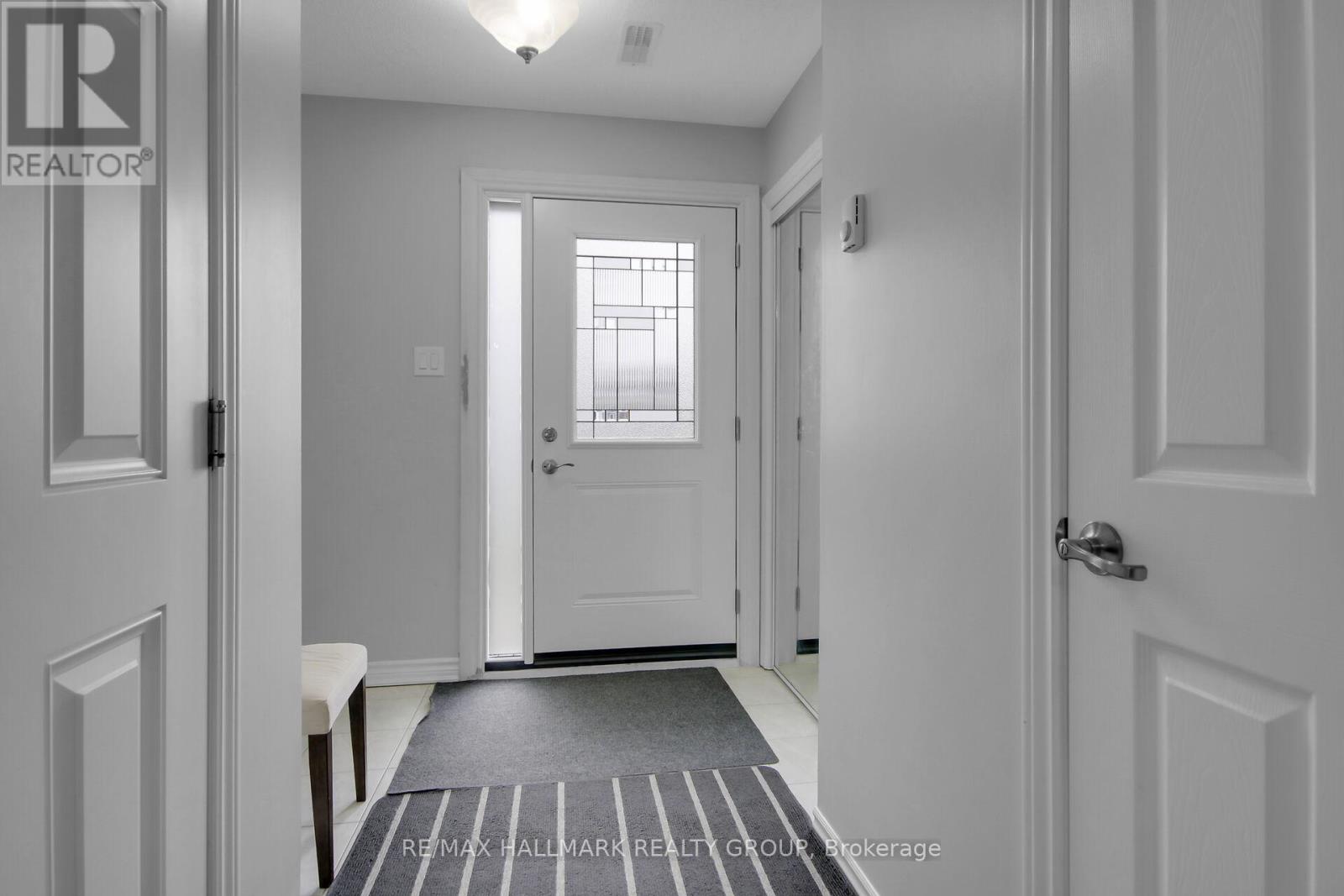 41 Maroma Street, Ottawa, Ontario  K4A 1A3 - Photo 9 - X12435477