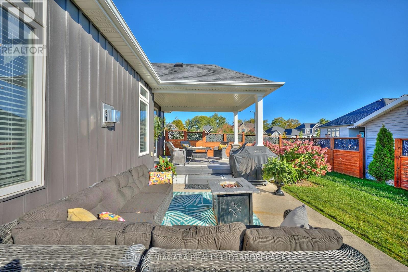 4049 Village Creek Drive, Fort Erie (Stevensville), Ontario  L0S 1S0 - Photo 34 - X12435395