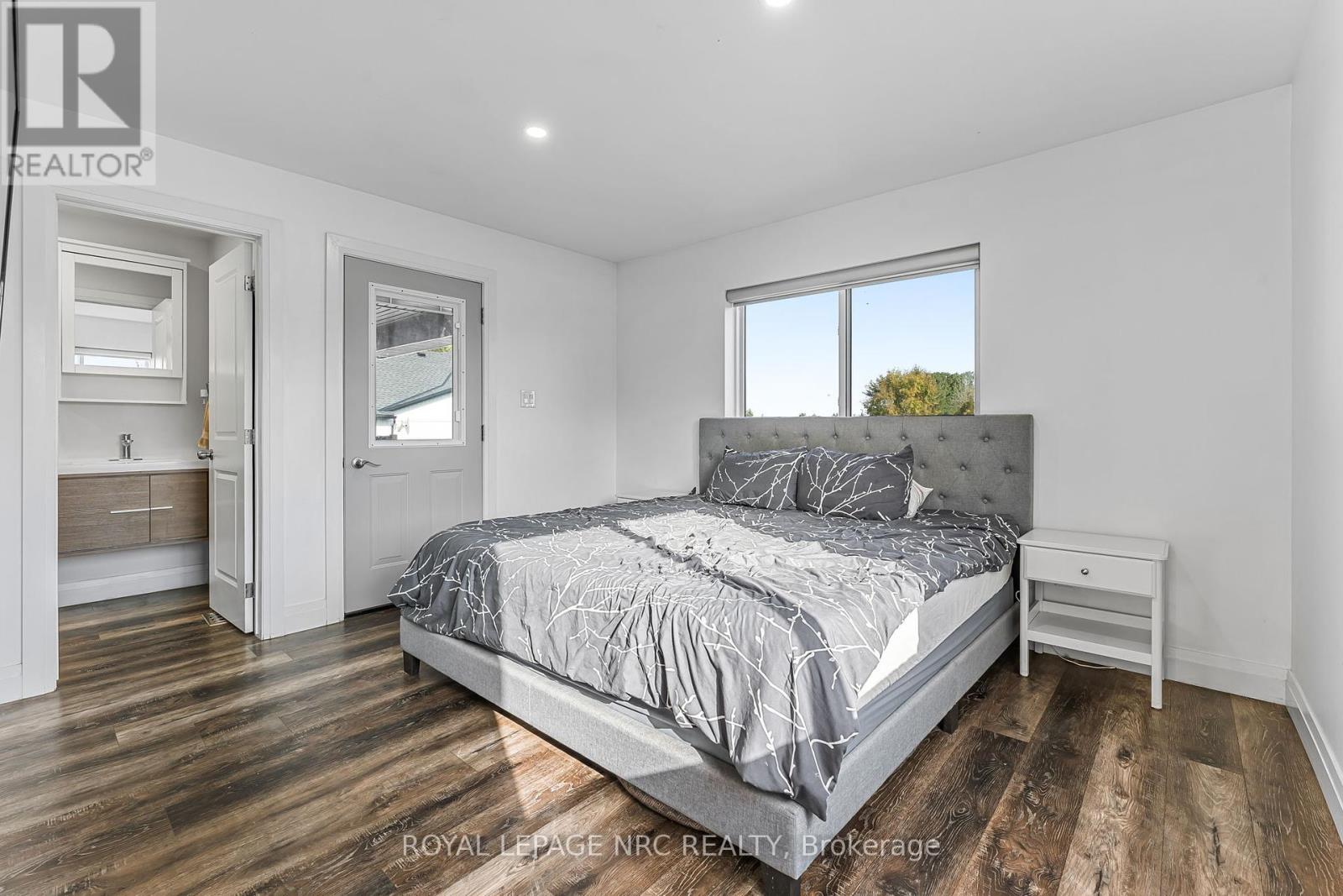 72654 Regional Rd 27 Road, Wainfleet (Marshville/winger), Ontario  L0R 2J0 - Photo 24 - X12435488