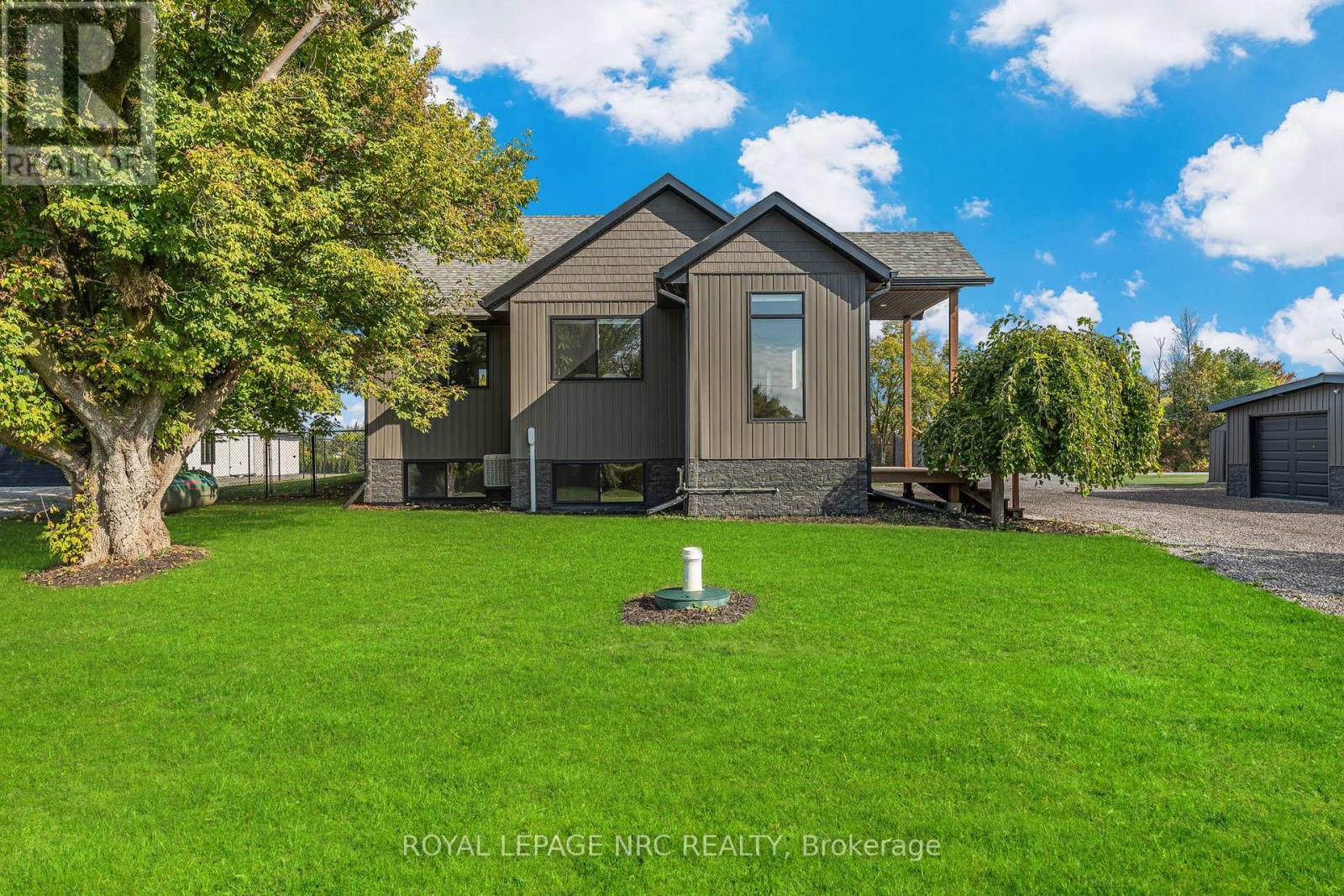 72654 Regional Rd 27 Road, Wainfleet (Marshville/winger), Ontario  L0R 2J0 - Photo 3 - X12435488